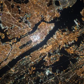 unsplash_8KfCR12oeUM.png